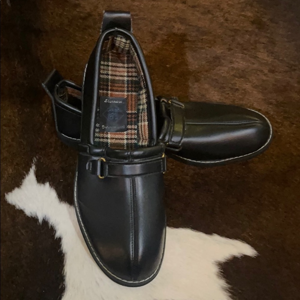 Men’s Leather Slippers International Tamarac sz 9